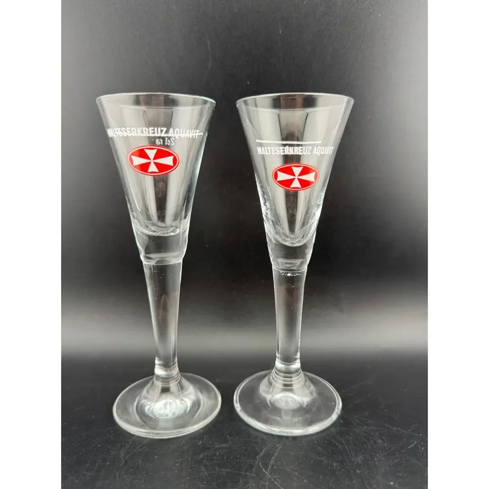 Malteser Kreuz Glass Champagne Flutes, Pair